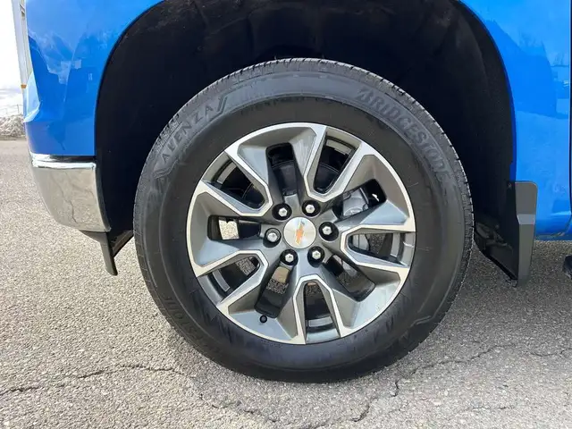 2025 Chevrolet Silverado 1500 LT - Photo 7