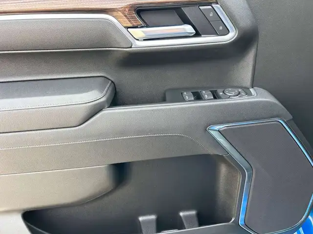 2025 Chevrolet Silverado 1500 LT - Photo 8