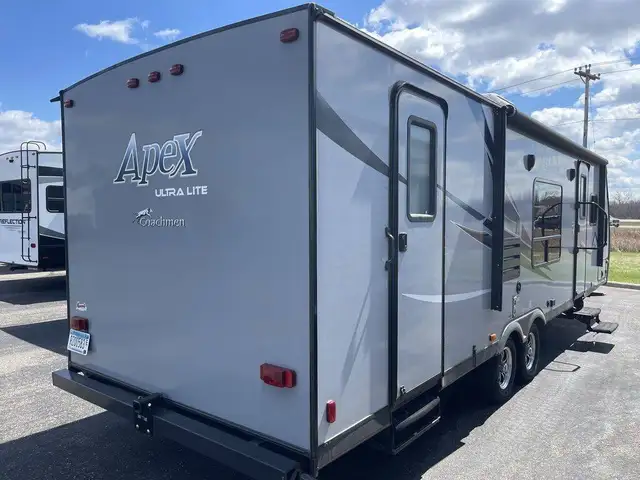 2017 COACHMEN APEX 288BHS (FINANCING AVAILABLE) - Photo 4