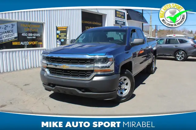Chevrolet Silverado 1500 Camion de travail cabine double 143,5 p