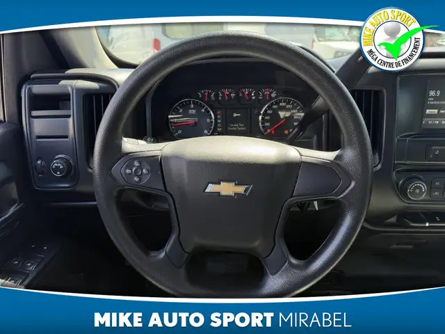 Chevrolet Silverado 1500 Camion de travail cabine double 143,5 p - Photo 16
