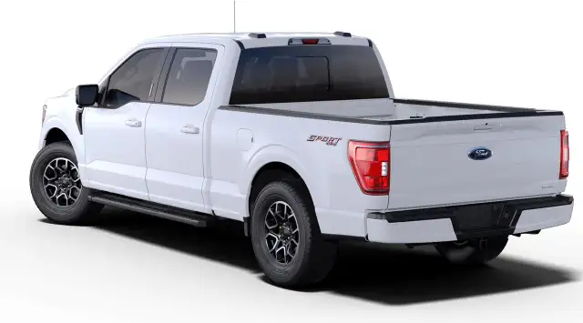 2022 Ford F-150 XLT 4WD SuperCrew 6.5' Box - Photo 2