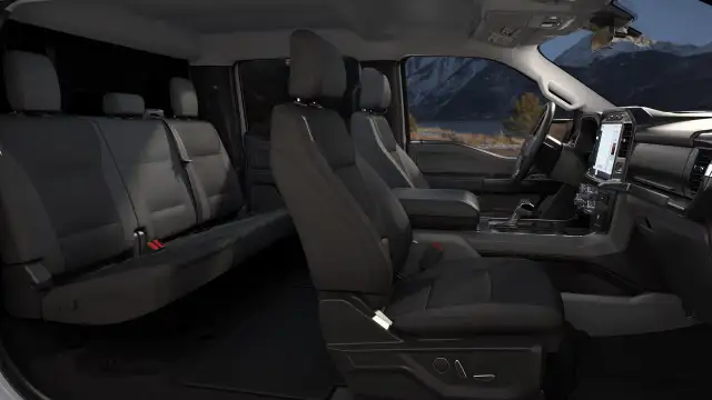 2022 Ford F-150 XLT 4WD SuperCrew 6.5' Box - Photo 6