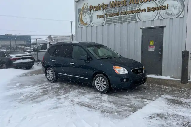 2012 Kia Rondo EX - Photo 3