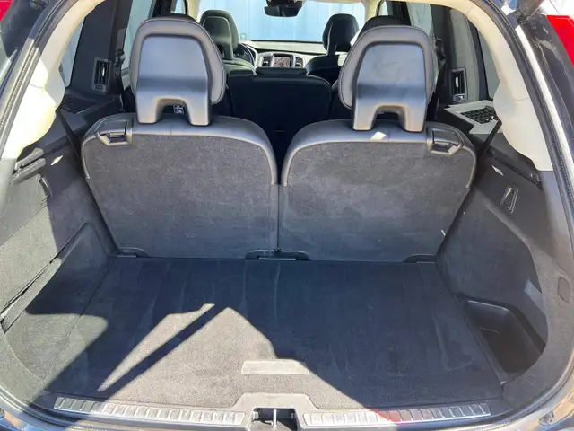 2016 Volvo XC90 T6 Momentum AWD - Photo 25
