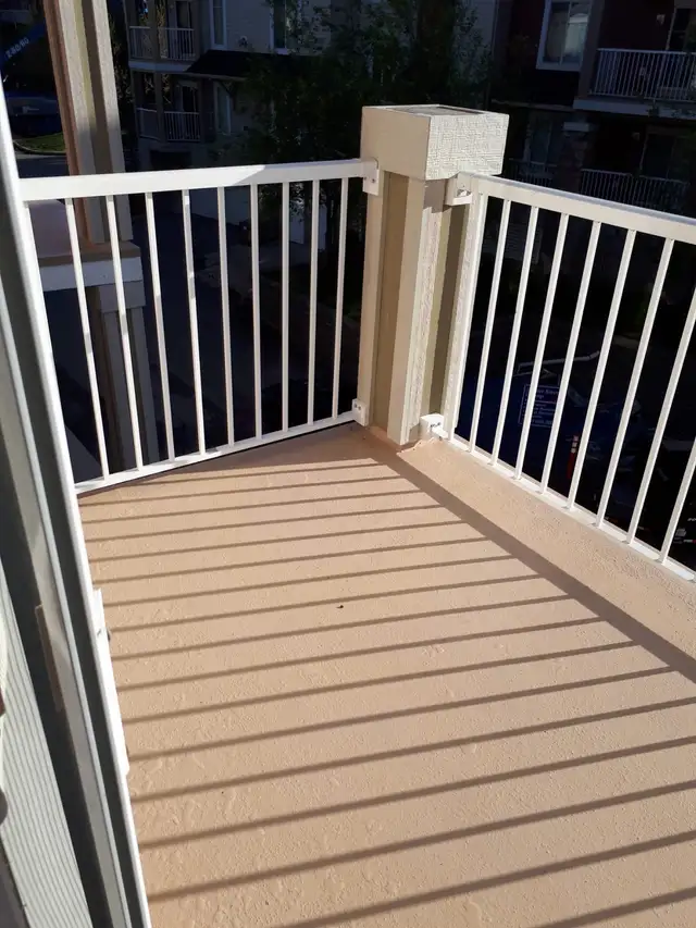 1bd 1 Den Top Floor Apartment All Utilities! - Photo 6