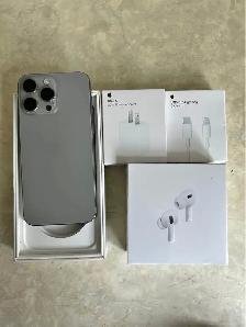 iPhone 15 pro max 256 gb 82% battery Airpods Pkg/Delivery
