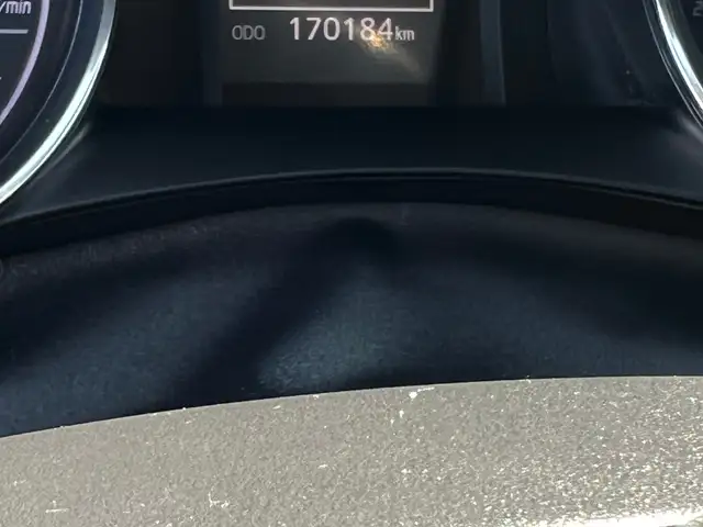 2020 Toyota Camry SE Auto - Photo 13