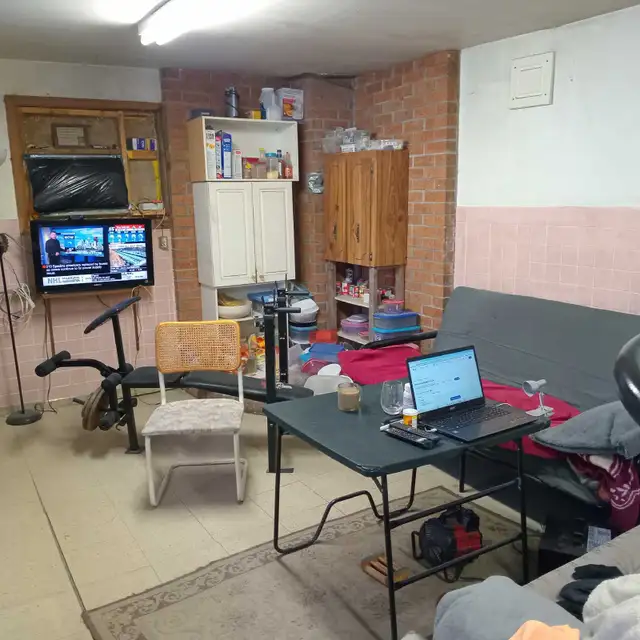 Room for Rent Cheap Cheap all inclusive Landry own room