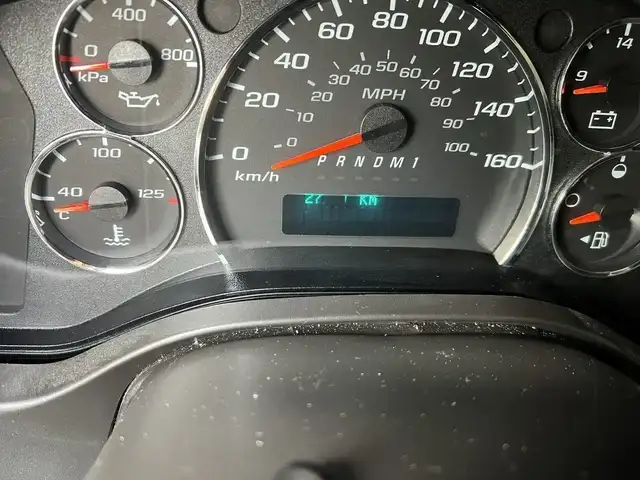 2023 GMC Savana SAVANA - 12 PASSENGER - Photo 11