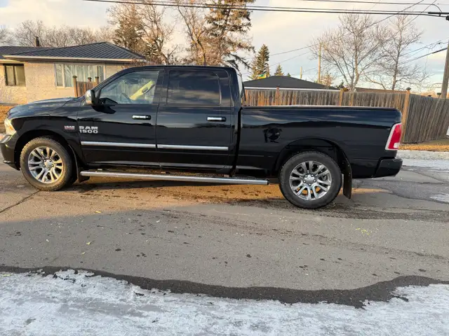 2014 Ram 1500 Limited 4X4 - Photo 4