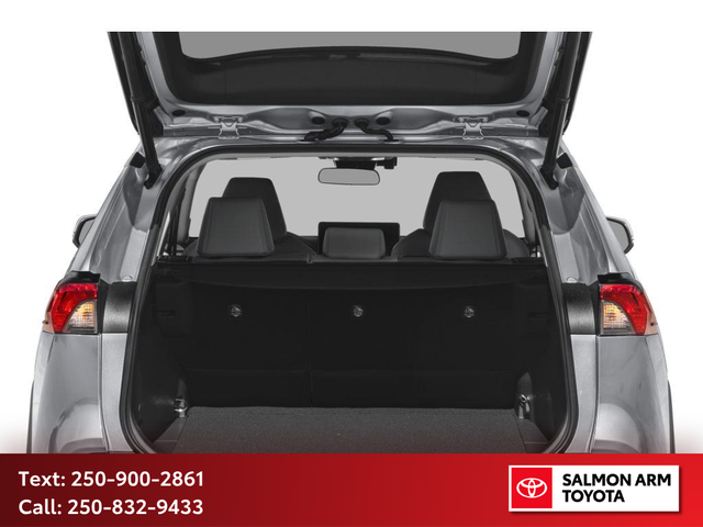 2023 Toyota RAV4 XLE XLE AWD NICE CLEAN UNIT - Photo 8