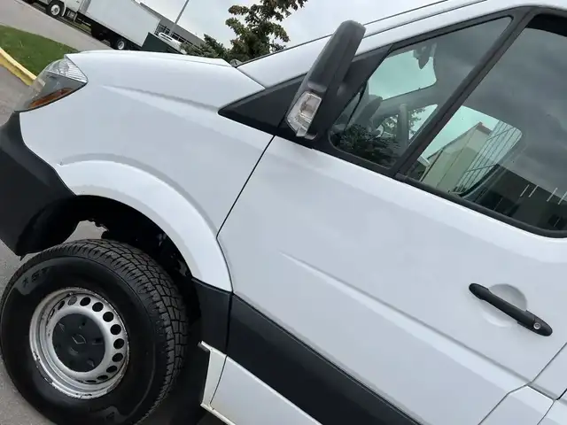 2017 Mercedes-Benz Sprinter Van Sprinter 144WB- 4x4 - CARGO - Photo 7