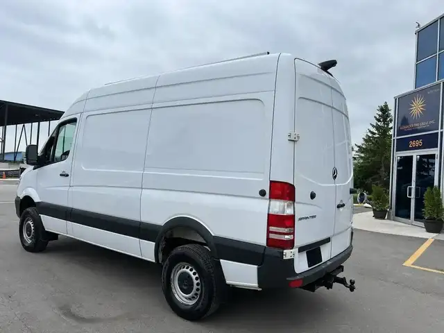 2017 Mercedes-Benz Sprinter Van Sprinter 144WB- 4x4 - CARGO - Photo 10