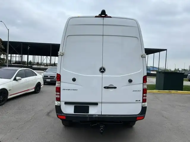 2017 Mercedes-Benz Sprinter Van Sprinter 144WB- 4x4 - CARGO - Photo 12