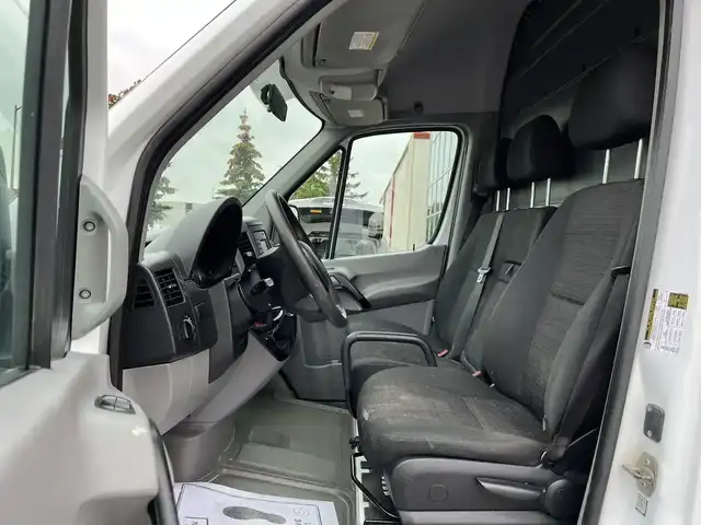 2017 Mercedes-Benz Sprinter Van Sprinter 144WB- 4x4 - CARGO - Photo 15