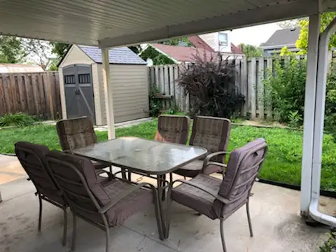 ALL INCLUSIVE ROOM FOR RENT! - Photo 7