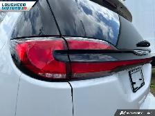 2022 Chrysler Pacifica Touring L AWD - Photo 10