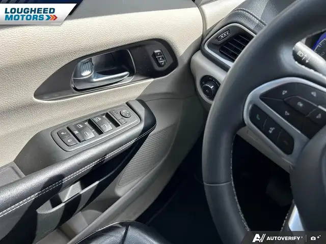 2022 Chrysler Pacifica Touring L AWD - Photo 16