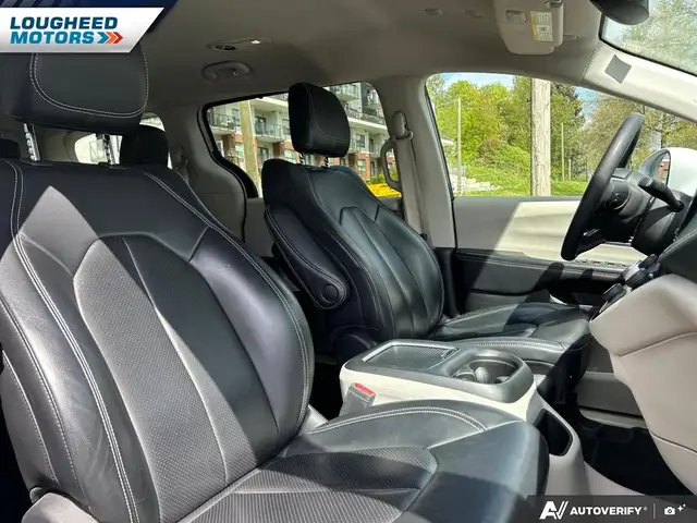 2022 Chrysler Pacifica Touring L AWD - Photo 21