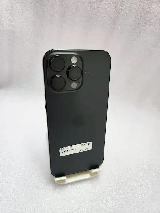 iPhone 16ProMax 256gb Black 91%Bh 3 Months Warranty W/Charger - Photo 2