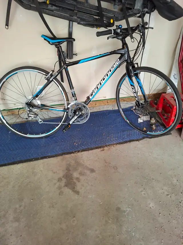 WAHOO KICKR, KICKR CLIMB & CANONDALE QUICK ROAD BIKE - Photo 4