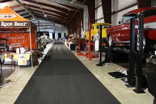 OFFICE CARPET , COMMERCIAL GRADE GRAY COLOR WQL - Photo 2