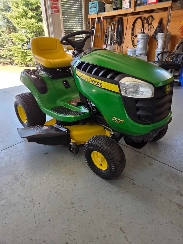 john deere d105 lawn tractor