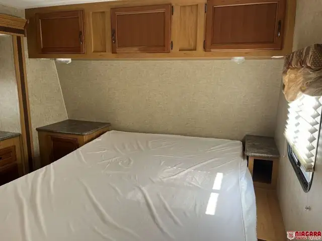 2014 K-Z INC. SPREE 321RKS Travel Trailer - Photo 19