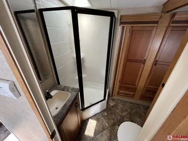 2014 K-Z INC. SPREE 321RKS Travel Trailer - Photo 21