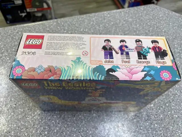 Lego 21306,The Beatles Yellow Submarine 553pcs - Photo 3