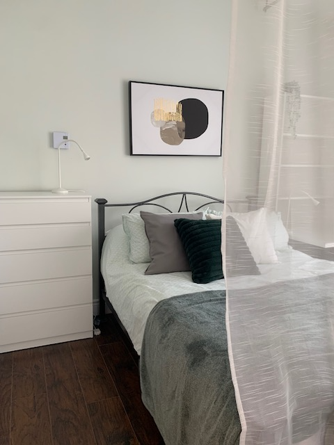 Loft tout inlcus meublé à 100% entretien.compris/semaine - Photo 8