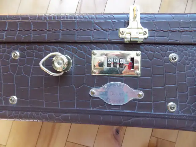 Taylor 416 CE Fall Ltd Edition Acoustic Electric Guitar - Photo 8