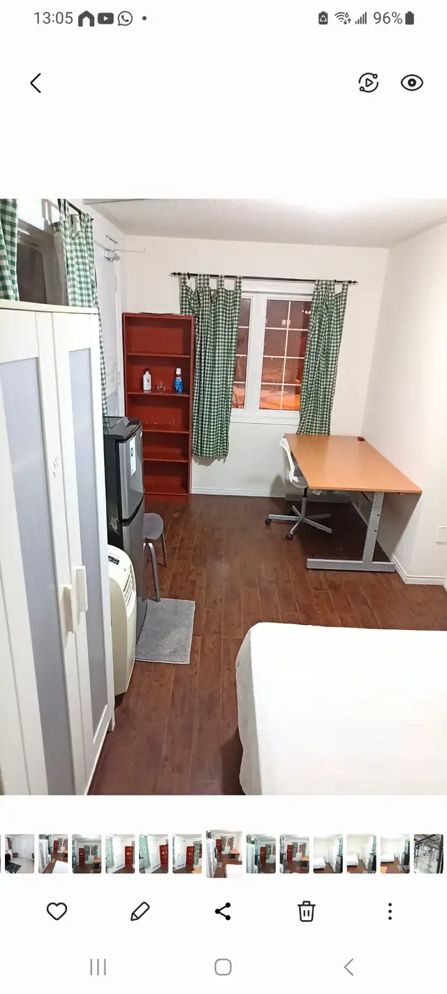 Rooms Minutes walk Finch west subway station,  York U campus - Photo 10