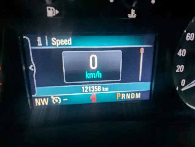 2019 Buick Encore PREFERRED  GREAT GAS MILEAGE! - Photo 12