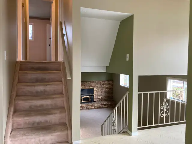 RENT  TO  OWN  HOME  -  WINDSOR - Photo 4