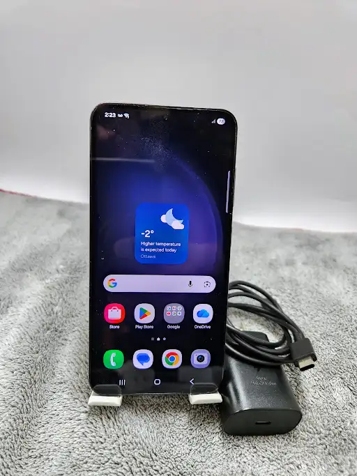 Samsung galaxy S23 5g 128gb Black Mint Condition W/Charger - Photo 2