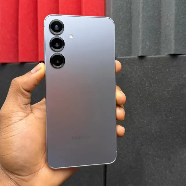 Samsung Galaxy S25 Plus - Photo 2