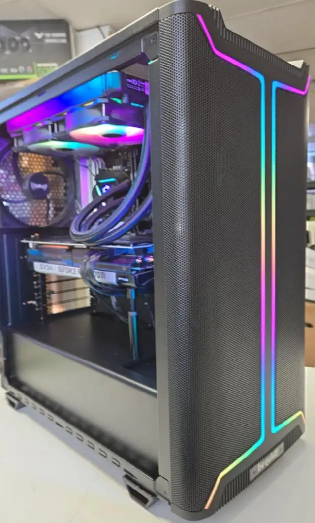 PC GAMING i7-13700F RTX3070Ti 8Go 64GB DDR4 SSD 512GB NVMe WiFi