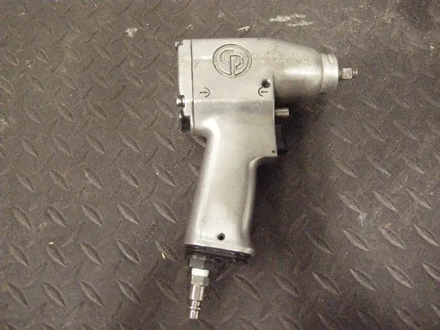 Chicago Pneumatic 3/8" Impact - Photo 3