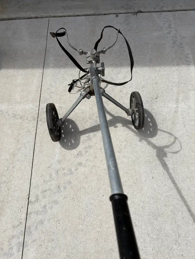 Pull golf cart - Photo 2