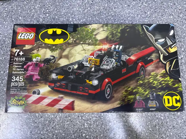 Lego 76188 Batman Classic Series Batmobile 345 Pcs