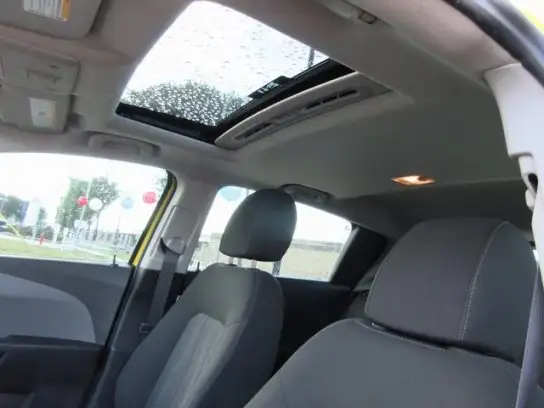 Chevrolet Sonic 2012 - Photo 2