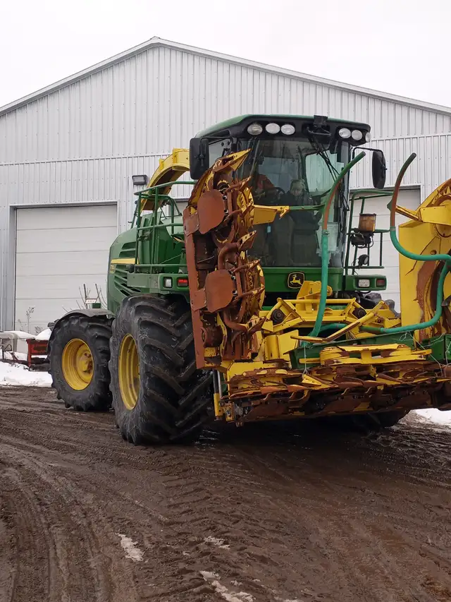 Tractor Drivers Needed