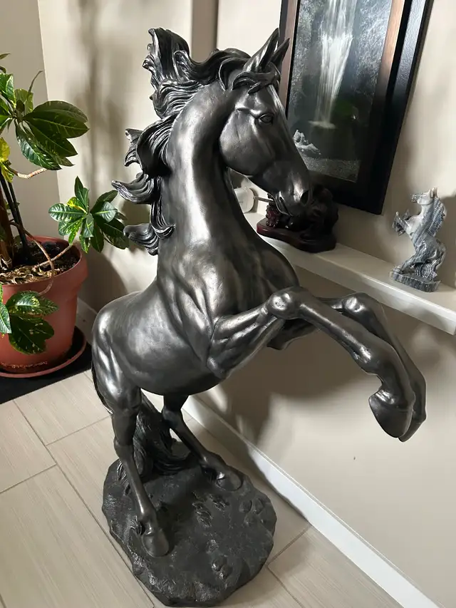 The Horse Fiberglass