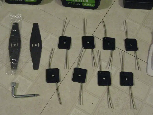 BRAND NEW, Cordless Grass Trimmer/Edger, 21 Volts - Photo 3