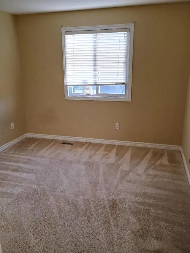 2 Rooms Available for rent in beautiful Home - Photo 4