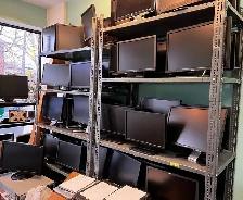 Dell/Lenovo/Acer/HP/ViewSonic 22' Computer Monitors For Sale