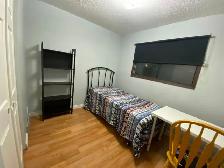 Furnished room 2 mins to Rundle Station