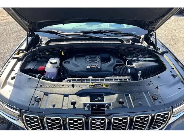 2024 Jeep Grand Cherokee Summit Reserve | Adv ProTech | Lux Tech - Photo 9